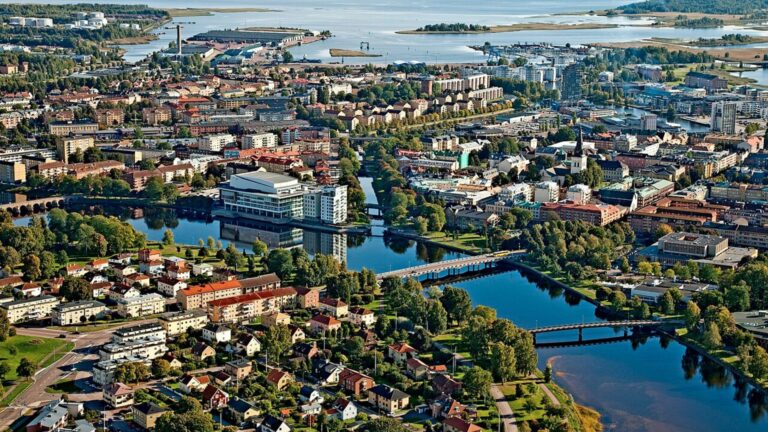 Klarälvens klimat och dess påverkan på Karlstads byggnader